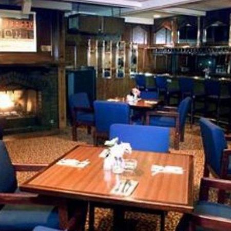 Sixth Avenue Inn Seattle Restaurant photo